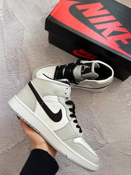 Чоловічі кросівки Nike Air Jordan сірі Найк Джордан шкіряні Arm-A064 (коп1) фото