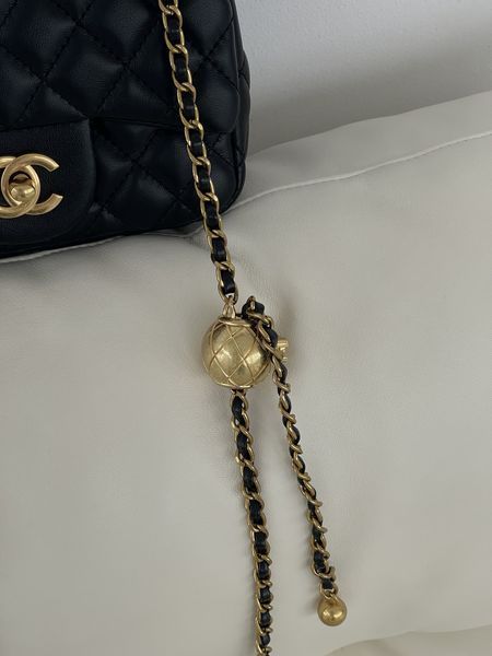 Сумка жіноча Chanel мінічорна Клатч Шанель маленька на плече з ремінцем Any-20229-1 фото