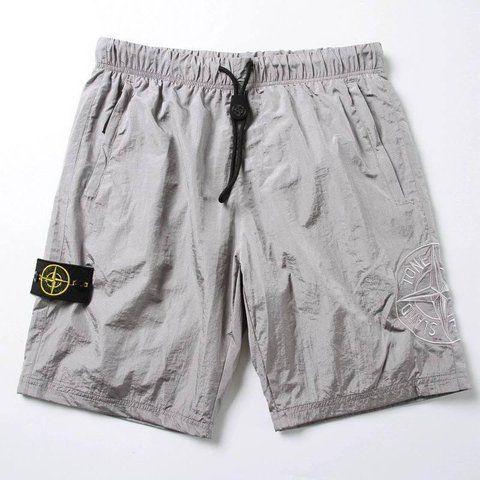 Мужские шорты Stone Island серые из нейлона Бриджи Стон Айленд Hub-117 фото