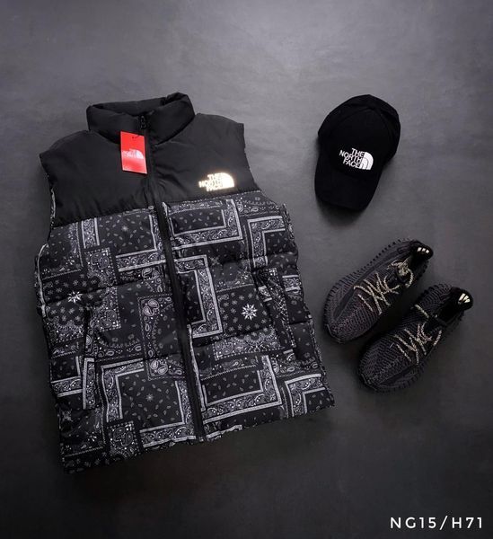 Мужская жилетка The North Face 700 черная Безрукавка ТНФ Бандана Smm-NG10 фото