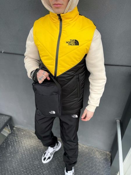 Мужская жилетка The North Face черная с желтым без капюшона Безрукавка ТНФ стеганная из плащевки Intr-1620135801 фото