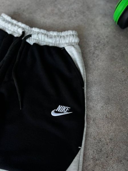 Мужские спортивные шорты Nike серые с черным хлопковые с карманами Найк Моло-KN78 фото