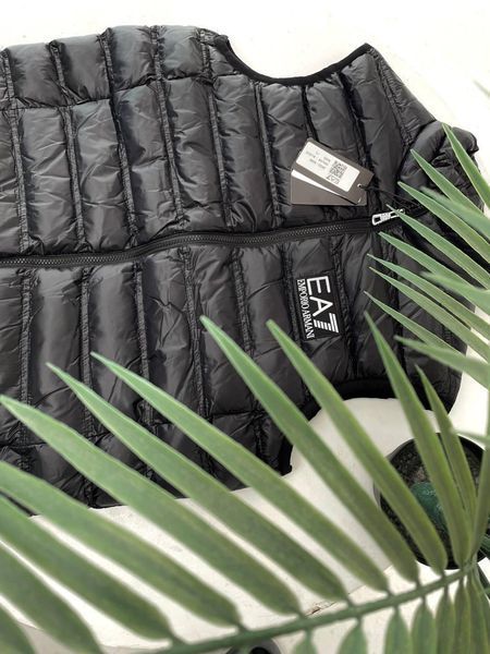 Мужская жилетка Armani Exchange черная Cas-71 фото