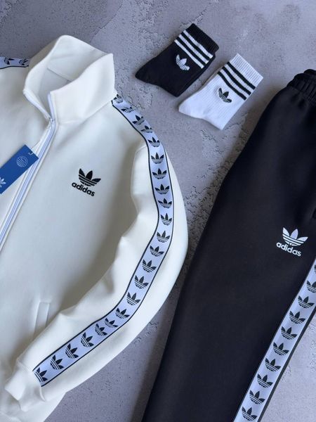 Чоловічий зимовий спортивний костюм Adidas без капюшона молочний Комплект Адідас Хар-694 фото