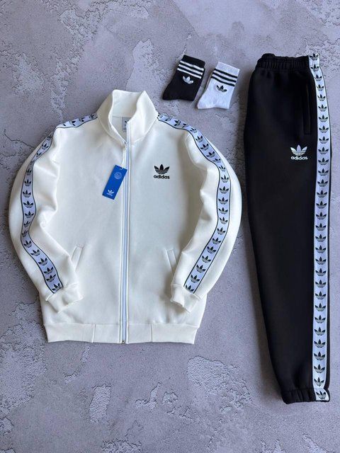 Мужской зимний спортивный костюм Adidas без капюшона молочный Комплект Адидас Хар-694 фото
