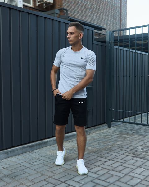 Чоловічий літній костюм Nike Футболка Шорти сірий із чорним комплектом Найк Intr-9852144482 фото