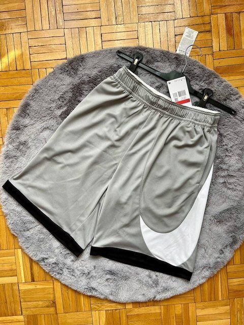 Мужские шорты Nike Big Swoosh Dry Fit серые Найк Биг Свуш Драй Фит Arm-Dr_37902 фото