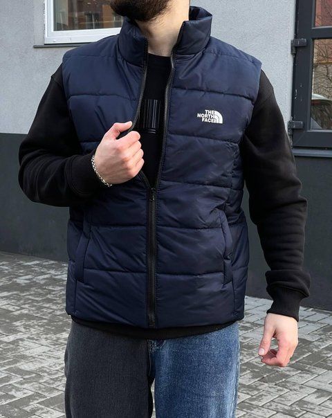 Мужская жилетка The North Face без капюшона синяя Безрукавка ТНФ из плащевки univer-92 фото