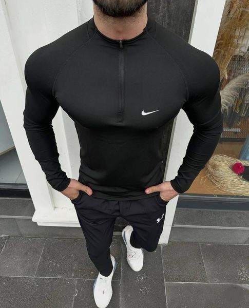 Чоловічий спортивний рашгард Nike на змійці чорний Кофта Найк для спорту Моло-GH403 фото