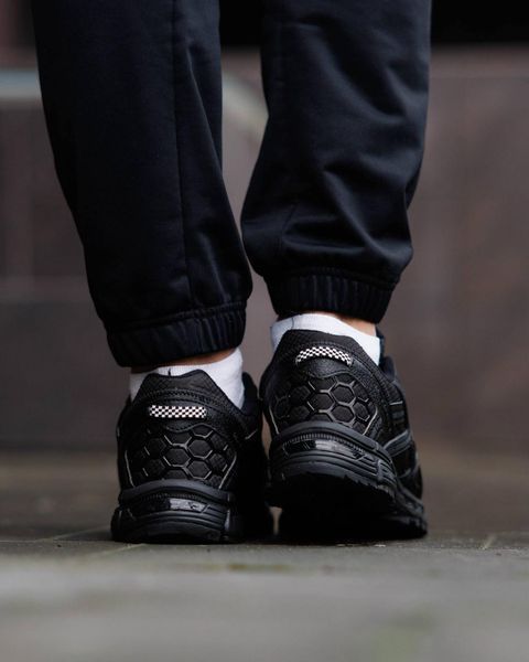 Мужские зимние кроссовки Asics Gel Kahana 8 Black Silver черные с белым Ассикс термо Pow-AS040 фото