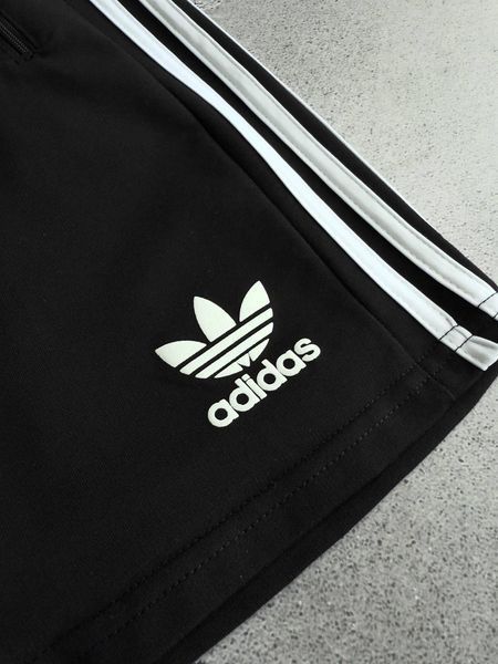Мужские шорты Adidas черные с лампасами хлопковые Адидас Мой-56/Хар-840 (коп2) фото