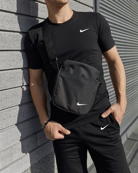 Мужской летний костюм Nike Футболка Шорты Барсетка черный комплект Найк Intr-1586983898 фото
