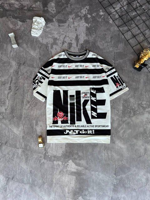 Чоловіча оверсайз Футболка Nike біла з логотипом бавовняна Теніска Найк Моло-12-3R фото