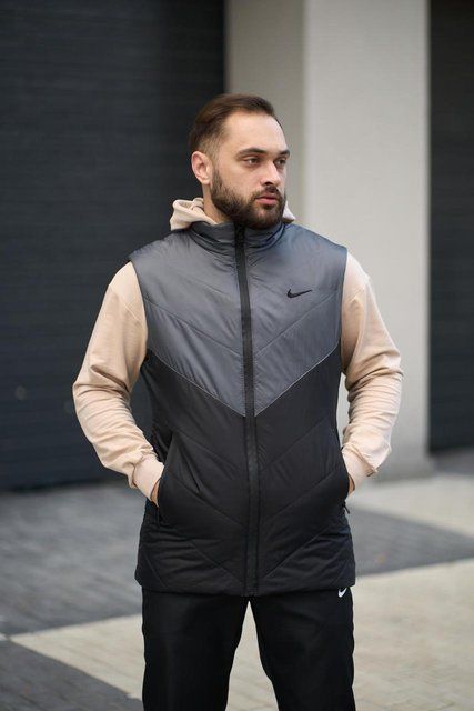 Мужская жилетка Nike без капюшона черная с серым Безрукавка Найк весенняя осенняя Intr-1620129172 фото