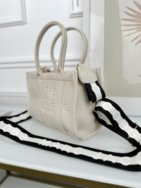 Жіноча сумка Marc Jacobs Tote Bag бежева Any-20502-2 фото