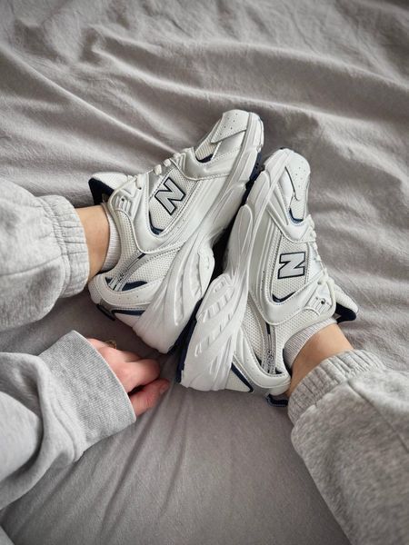 Жіночі кросівки New Balance 530 у сітку білі із сірим Нью Беланс Arm-N_B4999 фото