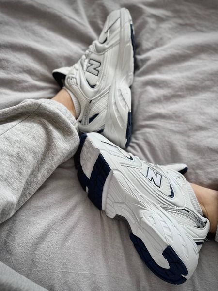 Жіночі кросівки New Balance 530 у сітку білі із сірим Нью Беланс Arm-N_B4999 фото
