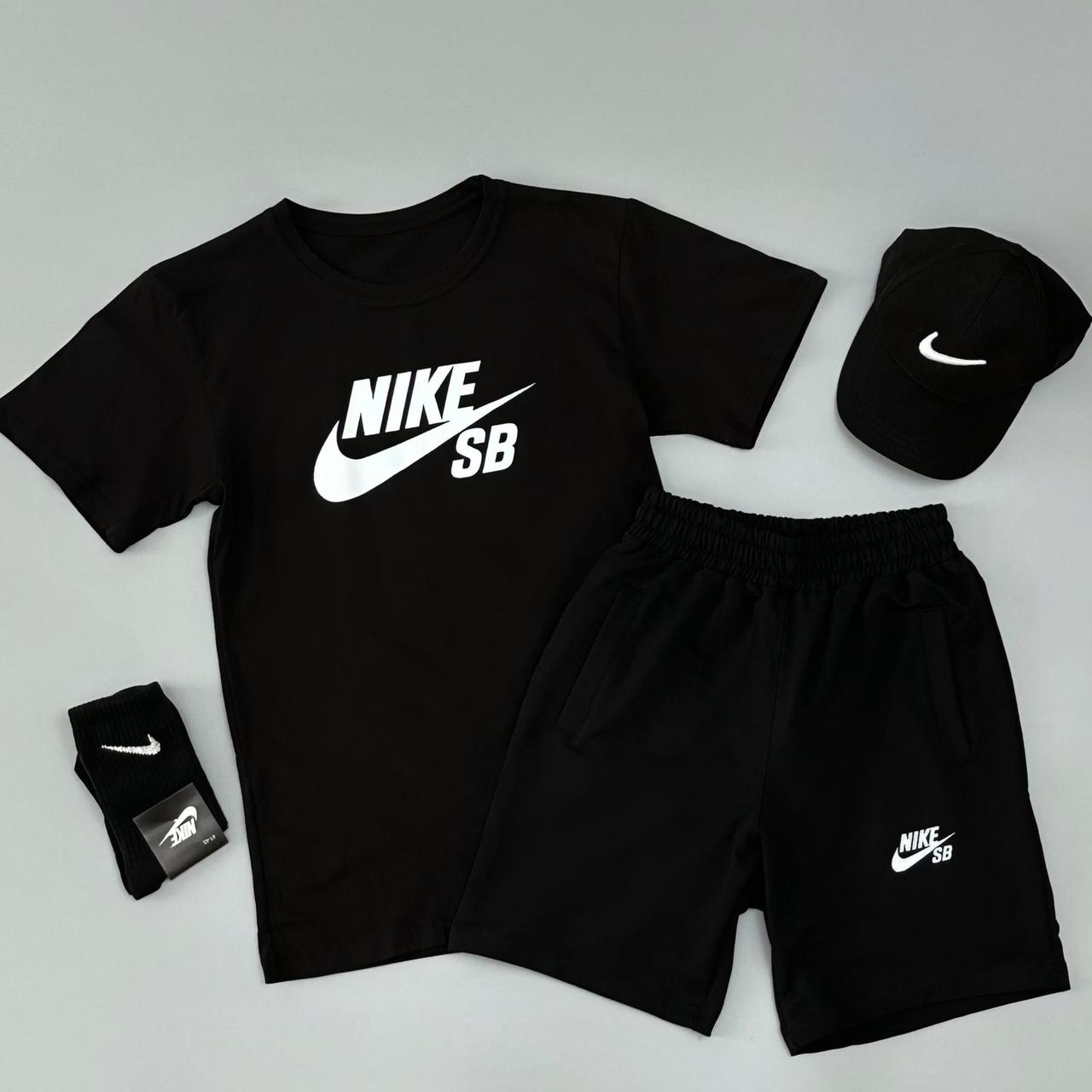 Мужской летний костюм Nike SB Футболка Шорты Кепка черный комплект Найк