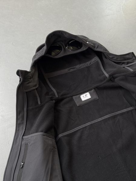Чоловіча куртка C.P. Company Soft Shell з капюшоном сіра Вітровка Сі Пі Компані весняна осіння Slav-art1302 фото