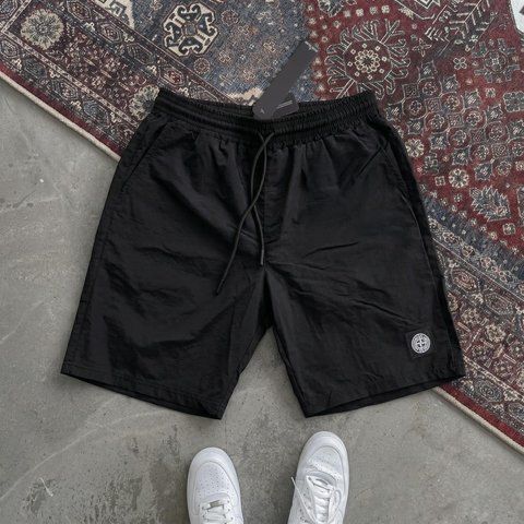 Мужские шорты Stone Island черные из нейлона Стон Айленд с патчем Ads-382 фото
