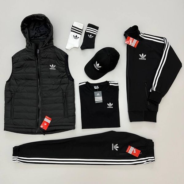 Мужской зимний спортивный костюм Adidas 6в1 черный с красным Комплект Адидас Костюм Жилетка Футболка Кепка Хар-361 фото