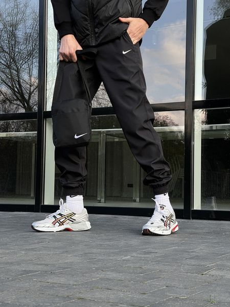 Чоловічий спортивний костюм Nike з плащової тканини чорний Комплект Найк Жилетка Штани Барсетка Intr-1620131159 фото