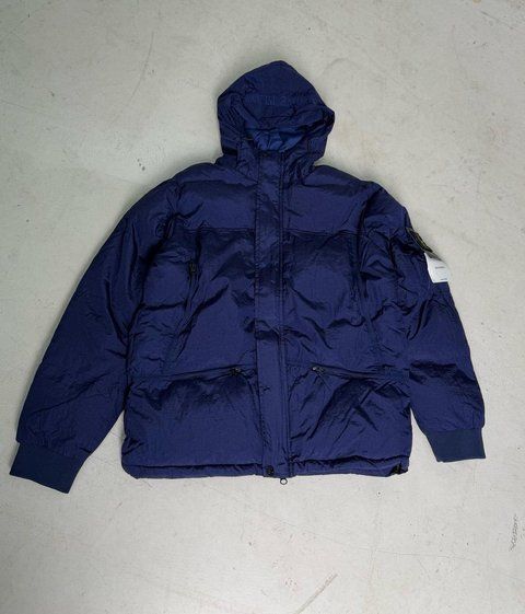 Чоловіча зимова куртка Stone Island з патчем темно-синя Пуховик Стон Айленд із капюшоном Slav-art3204 фото