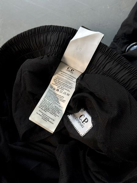 Чоловічі шорти C.P. Company Nylon чорні Cas-19 (коп3) фото