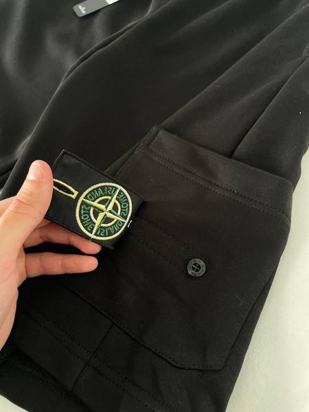 Чоловічі шорти Stone Island чорні Бриджі Стойн Айленд Гла-100 фото