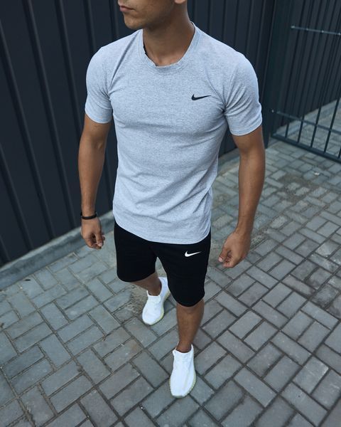 Чоловічий літній костюм Nike Футболка Шорти Барсетка сірий комплект Найк Intr-1587630626 фото