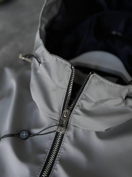 Мужская ветровка Stone Island с патчем серая Куртка Стон Айленд из плащевки Моло-SN105 фото