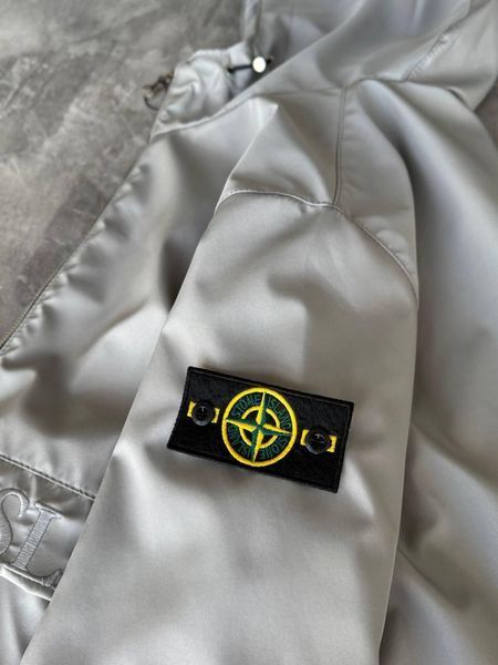 Мужская ветровка Stone Island с патчем серая Куртка Стон Айленд из плащевки Моло-SN105 фото