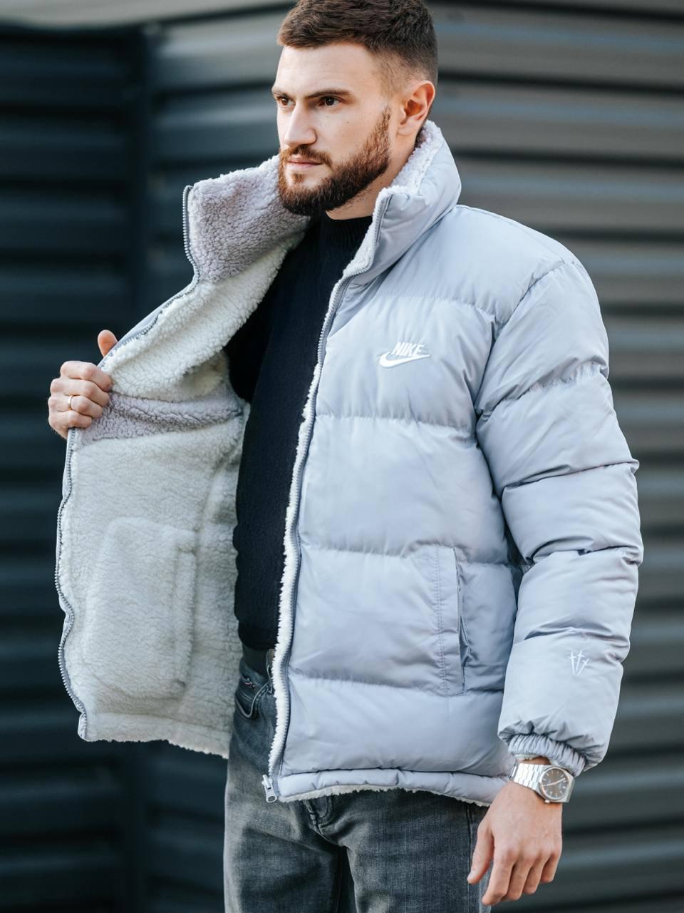 Чоловіча зимова куртка двостороння Nike на хутрі сіра без капюшона Пуховик Найк