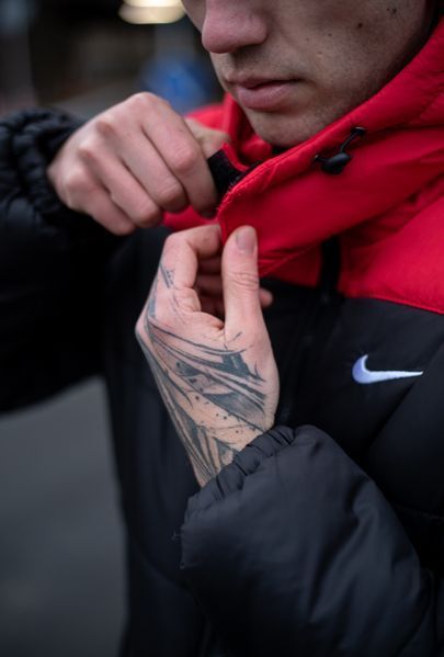 Чоловіча зимова куртка Nike чорна Intr-1591263866 фото