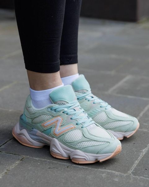 Жіночі кросівки New Balance 9060 ментолові Нью Беланс 9060 замшеві Pow-NB153 фото