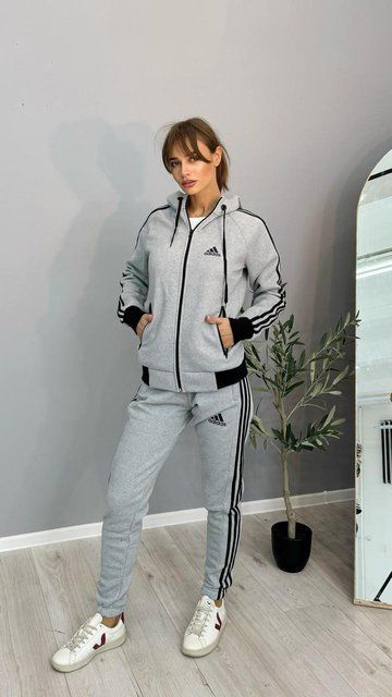 Женский зимний спортивный костюм Adidas серый Комплект Адидас с капюшоном Univer-78 фото