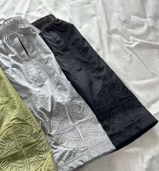 Чоловічі шорти Stone Island чорні з нейлону Бриджі Стойн Айленд Hub-116 фото