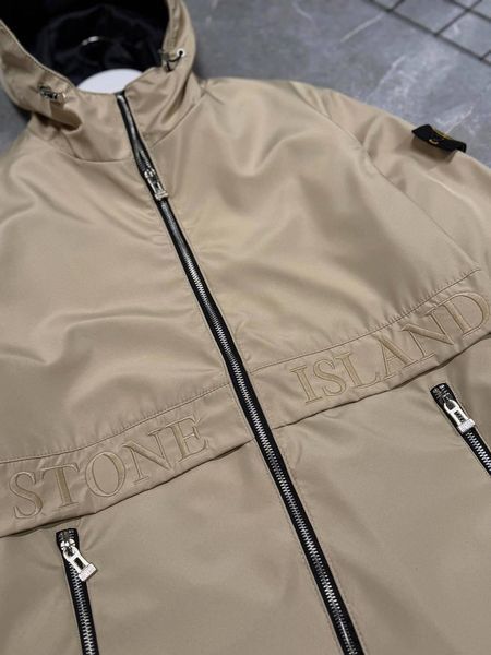 Чоловіча ветровка Stone Island з патчем бежева Куртка Стон Айленд з плащової тканини Моло-SN101 фото