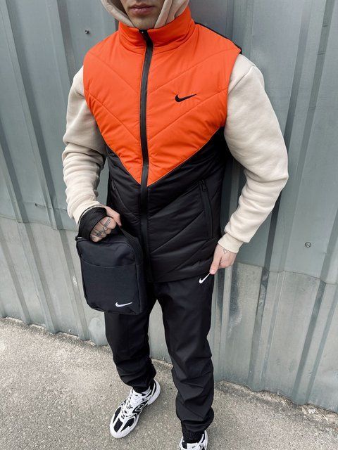 Мужской спортивный костюм Nike из плащевки оранжевый Комплект Найк Жилетка Штаны Барсетка Intr-1620133085 фото