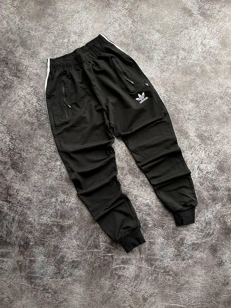 Чоловічі спортивні штани Adidas чорні Брюки Адідас з манжетами Мой-93/Хар фото