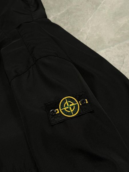 Чоловіча ветровка Stone Island з патчем чорна Куртка Стон Айленд з плащової тканини Моло-SN100 фото