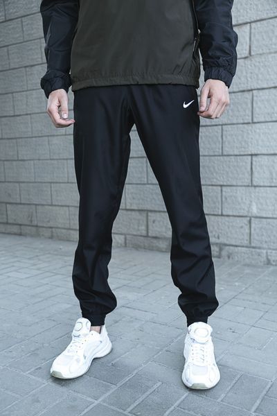 Мужские спортивные штаны Nike из плащевки черные Брюки Найк Intr-1590403527 фото