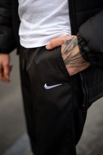 Мужские спортивные штаны Nike из плащевки черные Брюки Найк Intr-1590403527 фото