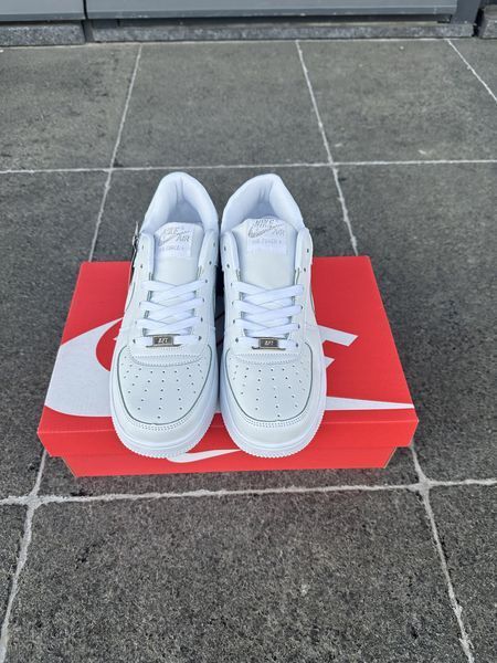 Женские кроссовки Nike Air Force Low White белые с черным Найк Аир Форс кожаные Скр-FL020403-ТА (коп2) фото