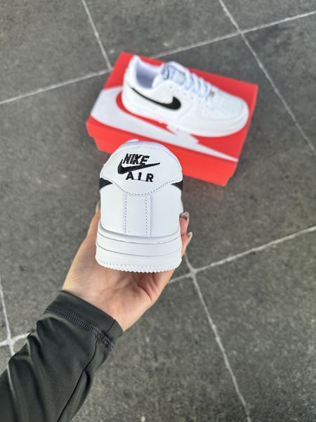 Женские кроссовки Nike Air Force Low White белые с черным Найк Аир Форс кожаные Скр-FL020403-ТА (коп2) фото