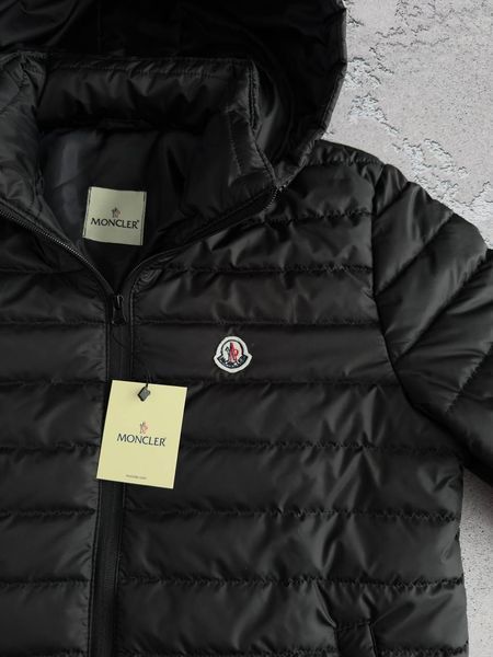 Чоловіча куртка Moncler чорна Хар-847 фото