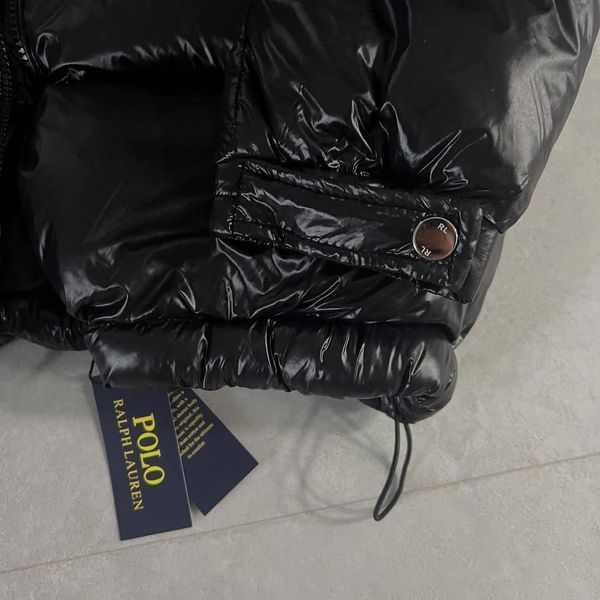 Мужской зимний пуховик Polo Ralph Lauren черный Куртка Поло Ральф Лорен с капюшоном Arm-PO623/Hub-28 фото